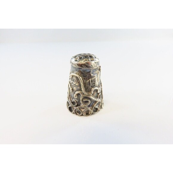 Vintage Sterling Silver Thimble Taxco Mexico JGH Fancy Design Size 8 - Picture 1 of 7